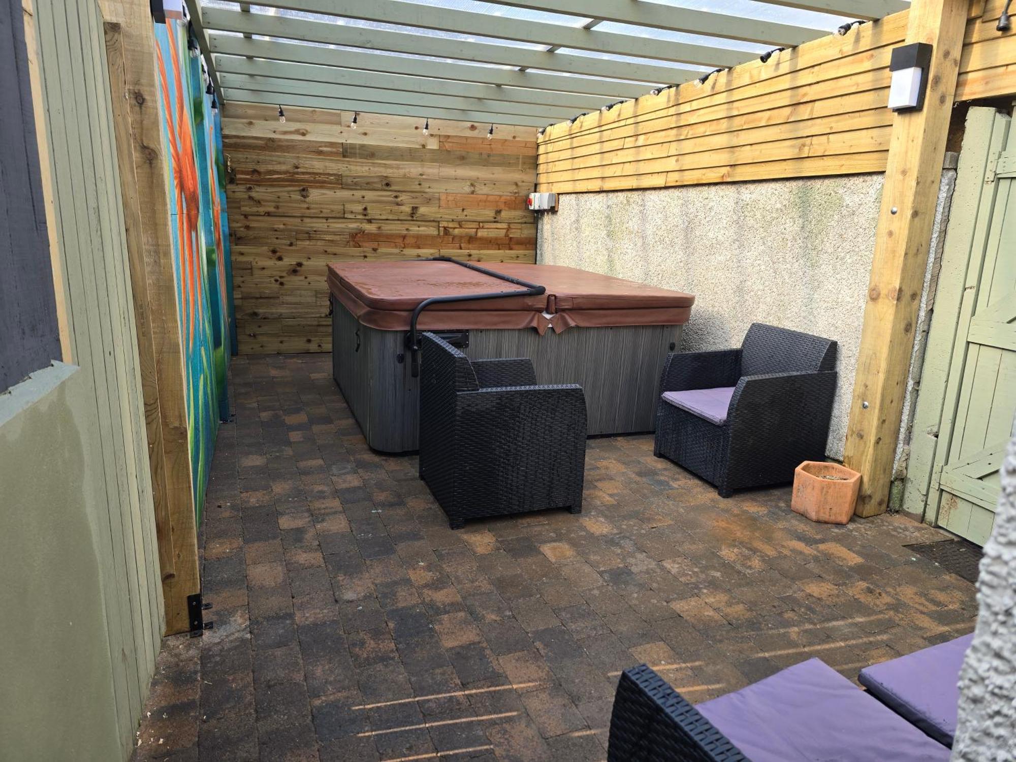 Eden Rose Cottage Hot-Tub Jacuzzi Morecambe-Bay Esterno foto